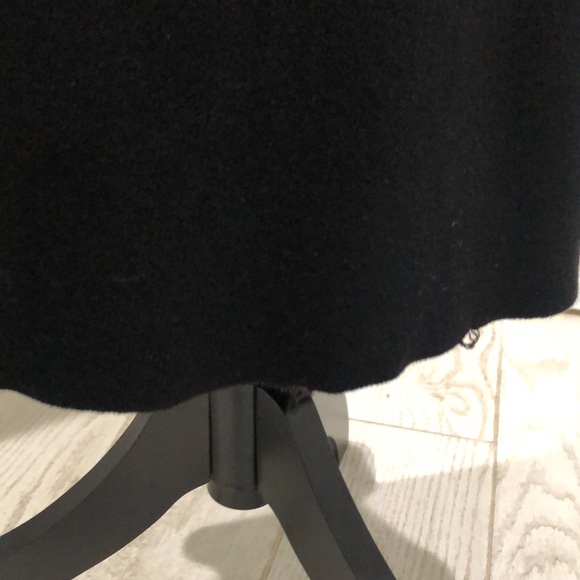 Boutique Black midi dress knit dress, super classy and flattering. Size small - Picture 5 of 5